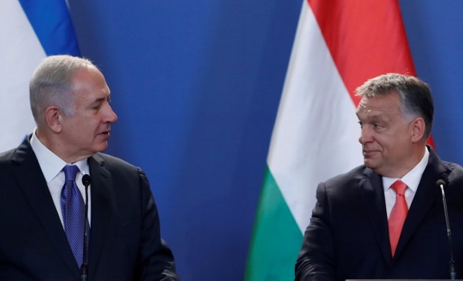 Hungarian Prime Minister Viktor Orban (R) and Israeli Prime Minister Benjamin Netanyahu attend a news conference in Budapest, Hungary, July 18, 2017.