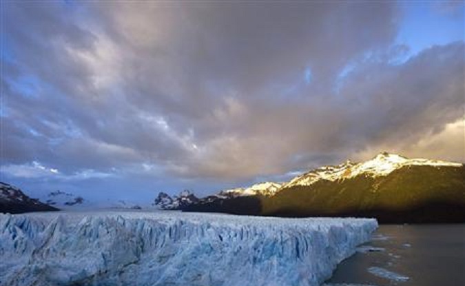Perito Moreno glacier near the city of El Calafate, in the Patagonian province of Santa Cruz, December 16, 2009.