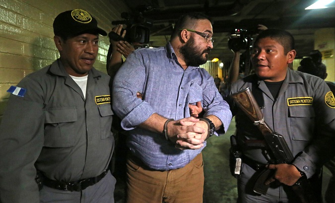 Former Veracruz Governor Javier Duarte in the process of being extradited from Guatemala City to Mexico, July 4, 2017.
