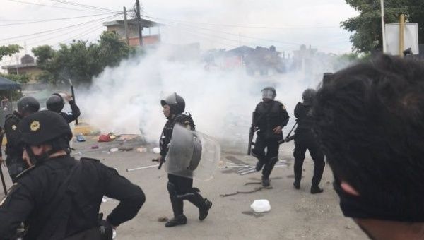 Honduran Asylum Seeker Dies in Clash with Mexican Police