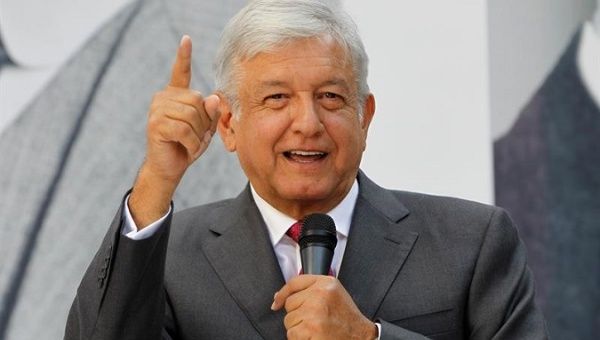 President-elect Lopez Obrador addressing the media after his party proposed a bill to eliminate bank fees. Mexico City, Mexico. Nov. 9, 2018