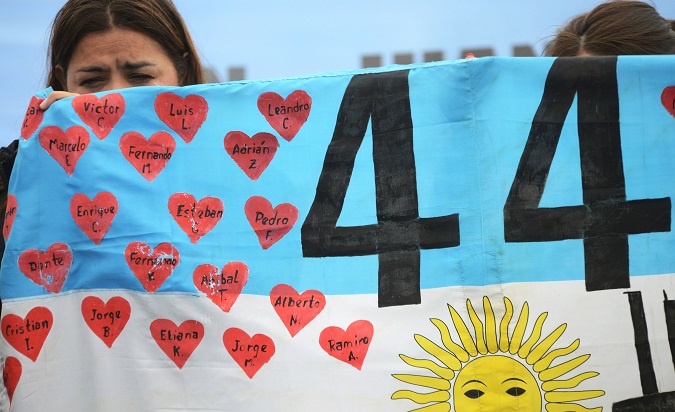 Relatives of the 44 crew members of the found ARA San Juan submarine attend a demonstration outside the Argentine Naval Base in Mar del Plata, Argentina November 17, 2018