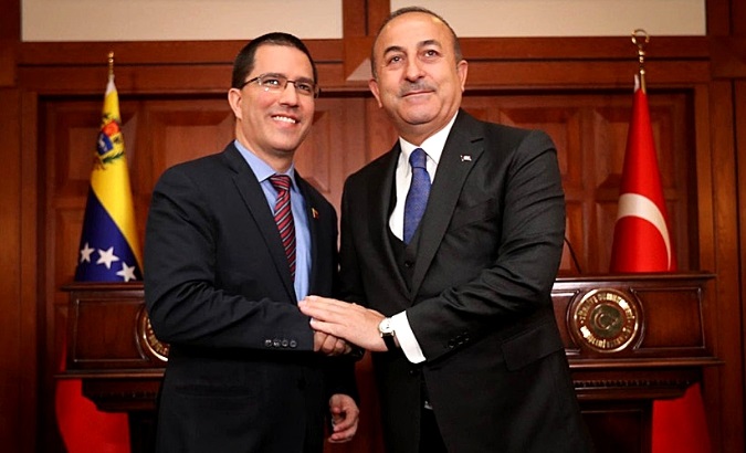 Venezuelan Foreign Minister (left) and his Turkish counterpart (right) met in Ankara as part of an official visit to strengthen cooperation.