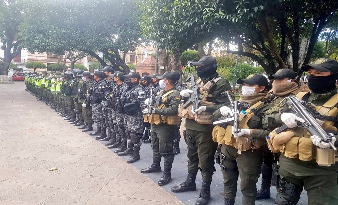 Cochabamba police force, March 18