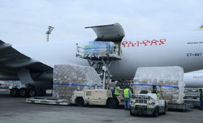 Aircraft loading Jack Ma's aid shipment from China to African countries