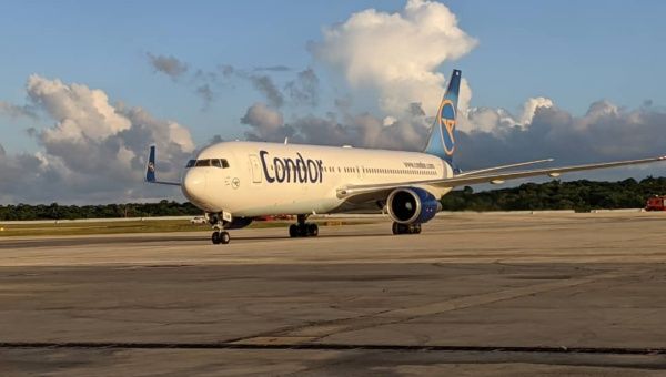Condor airline flight from Germany arrives in Matanzas. October 31, 2020.