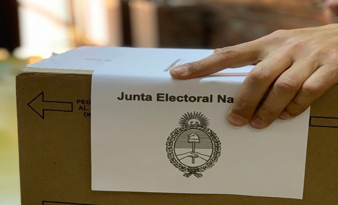 A picture of a sealed ballot box for legislative elections, Argentina, 2021.