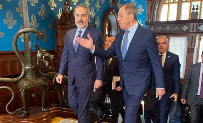 Hakan Fidan (L) and Sergey Lavrov (R) in Moscow, Russia, Aug. 31, 2023.