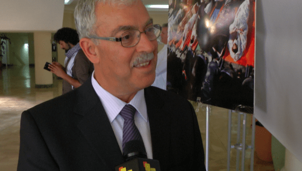Palestinian Ambassador Hani Remawi at the press conference (teleSUR)