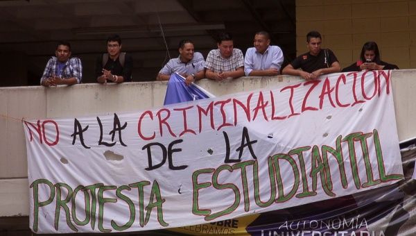 University students in Honduras are organizing around a new movement. (Photo: teleSUR)