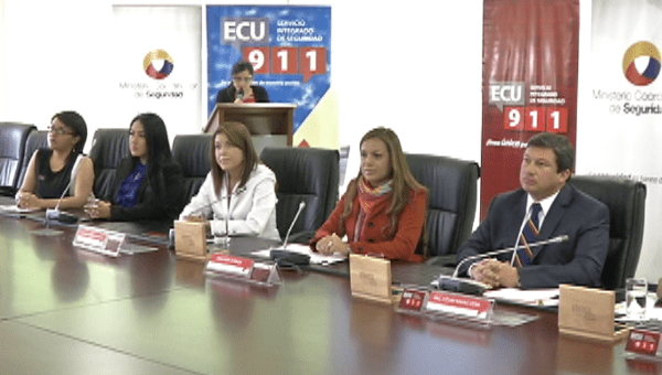Cooperation agreements signed between state instutions (teleSUR)