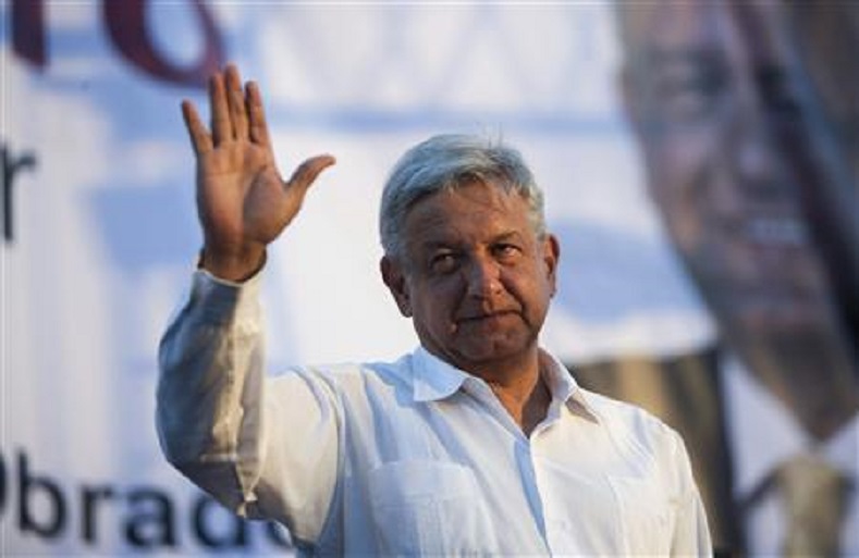 Andres Manuel Lopez Obrador waves to a crowd in this archive image. (Photo: Reuters)