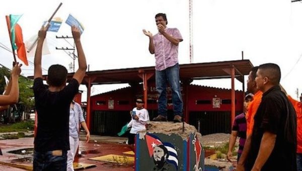 Lopez celebrated the vandalism by a handful of right-wing activist who knocked down statues of revolutionaries at a Zulia state square in 2013.