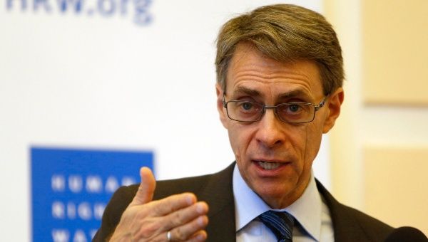 Human Rights Watch Executive Director Kenneth Roth speaks during a conference in Beirut January 29, 2015