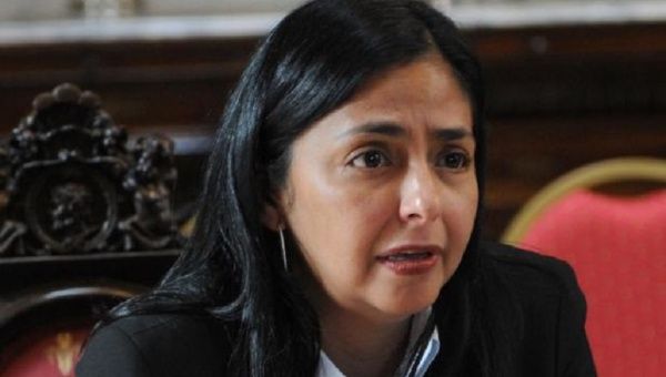Venezuelan Foreign Minister Delcy Rodriguez announced that the U.S. embassy has 15 days to reduce its staff.