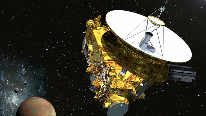 An artist's impression of the New Horizons aircraft flying by Pluto