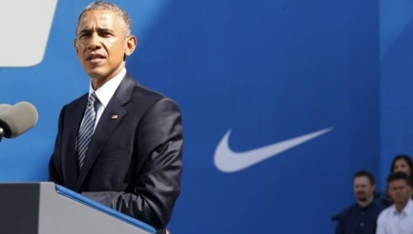 Barack Obama delivered remarks on free trade at Nike headquarters in Oregon.