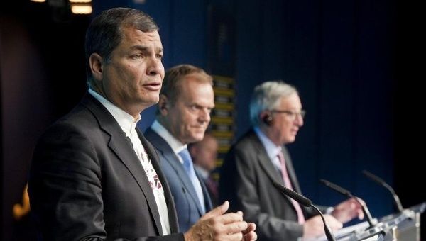 (L-R) Ecuardorean President Rafael Correa, European Council President Donald Tusk and European Commission President Jean-Claude Juncker