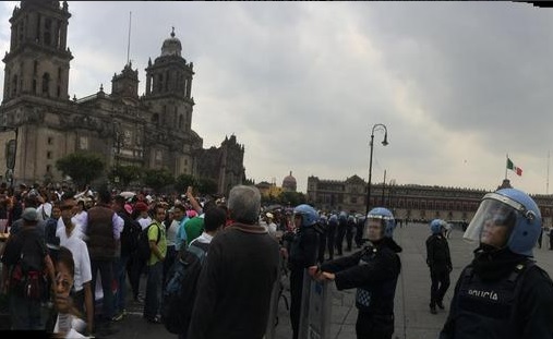 Group of dissident teachers took to the streets of Mexico City on Wednesday.