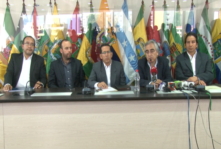 The Consortium of Autonomous Provincial Governments rejects opposition violence which has been seen in recent weeks (teleSUR)