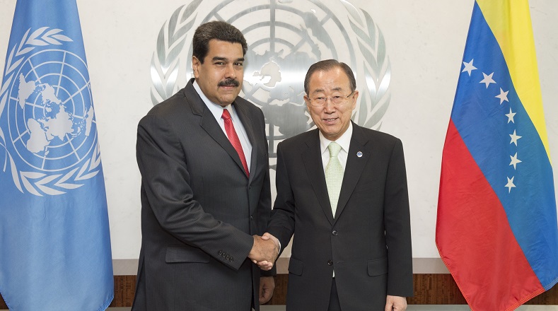 Venezuelan President Nicolas Maudro (L) with U.N. Secretary-General Ban Ki-moon in New York, July 28, 2015.
