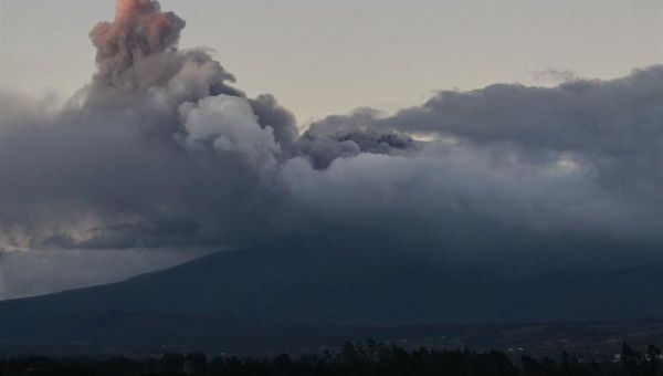 Cotopaxi spewing ash on Friday