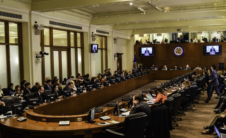 Colombia failed to get the votes needed for the OAS to call on a special meeting to discuss the border crisis with Venezuela.