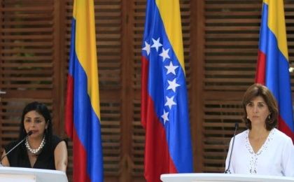 Colombian Foreign Minister Maria Angel Holguin and Venezuelan Foreign Minister Delcy Rodriguez are seeking to defuse an ongoing diplomatic impasse.