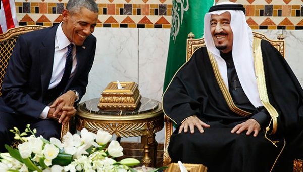 President Barack Obama meets with Saudi Arabia's King Salman at Erga Palace in Riyadh on Jan. 27, 2015.