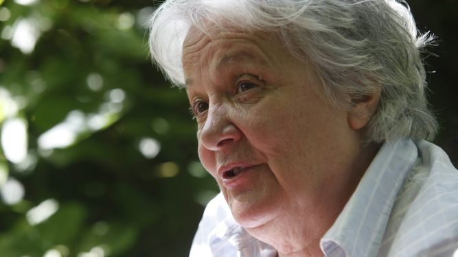 Lucía Topolansky, senator and wife of Jose Pepe Mujica, an exeption to the rule?