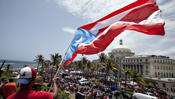 Puerto Ricans protest banks on the island.
