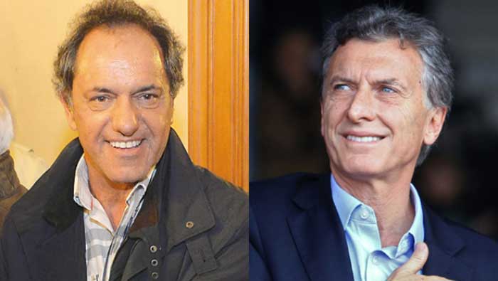 Daniel Scioli (L) and Mauricio Macri (R) are headed for runoff elections Nov. 22.