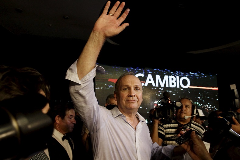 Mario Ferreiro, representing the opposition coalition 