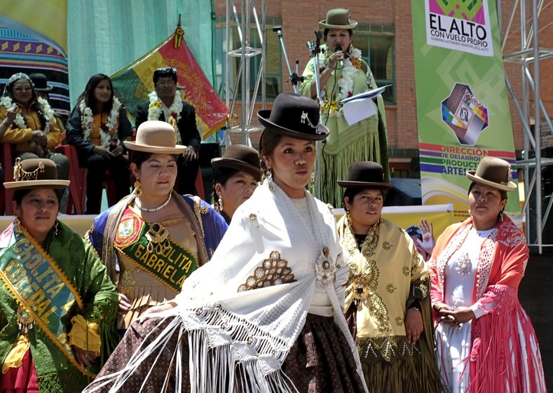 Models participate at the Cholita fashion show in Villa Esperanza.