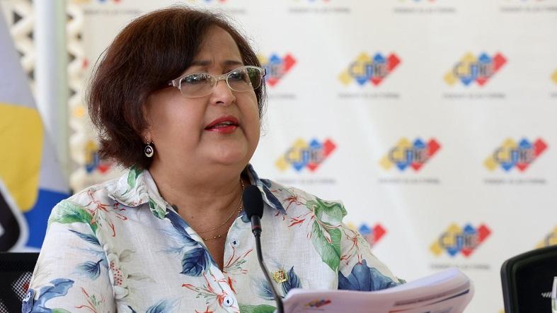 Tibisay Lucena, president of Venezuela's National Electoral Council, addresses the press before inspecting a polling station in Miranda, Nov. 29, 2015.