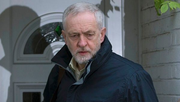 Britain's opposition Labour Party leader Jeremy Corbyn says both Argentina and Malvinas residents should have a say over the future of the islands.