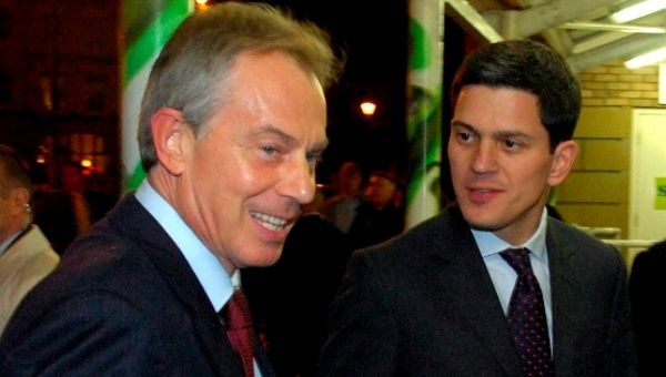 Former British Prime Minister Tony Blair (L) and British Foreign Minister David Miliband (R) arrive at Customs House in South Shields, U.K., Nov. 14, 2007.