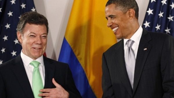 Colombian President Juan Manuel Santos (L) and President Barack Obama (R) will meet to discuss Plan Colombia 2.0.