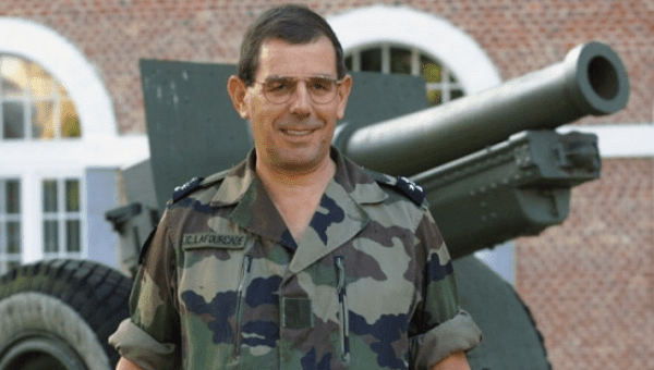 A file photo from Sep. 17, 2001, of French Land Forces Commander Jean-Claude Lafourcade, who headed the French forces in Rwanda in 1994.