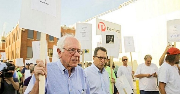 Bernie Sanders joins union picket in Iowa.