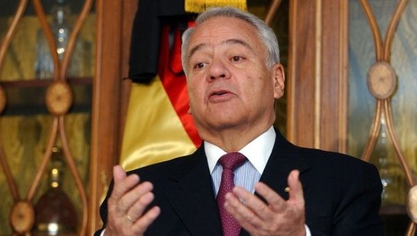 Former Bolivian President Gonzalo Sanchez de Lozada appears in this 2003 file photo.