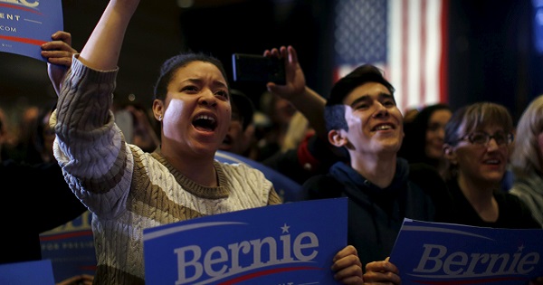 Supporters cheer at a campaign rally for Bernie Sanders in Nevada Feb. 19, 2016.