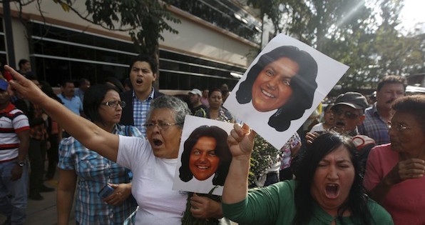 Berta Caceres' murder sent shock waves throughout the country: her community, organization and civil movements throughout the country are in mourning.