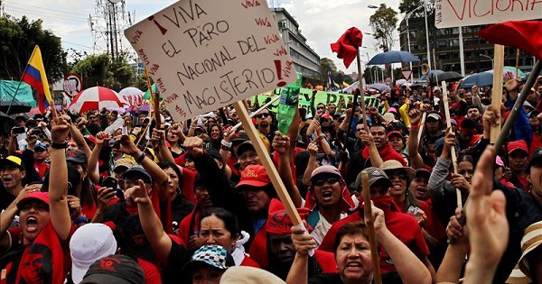 A Colombian teachers strike in May 2015.