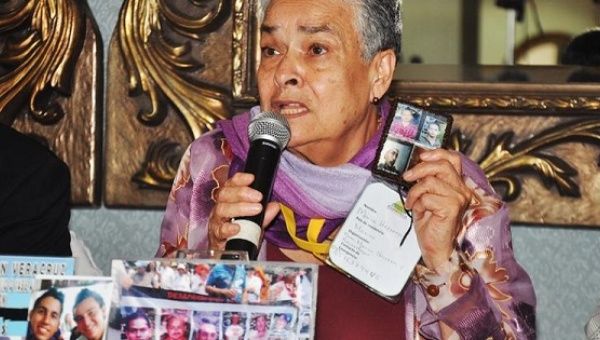 Mother of four disappeared children, Maria Herrera Magdaleno, speaks at the launch of the Caravan for Peace, Life, and Justice in Tegucigalpa, March 28, 2016. 