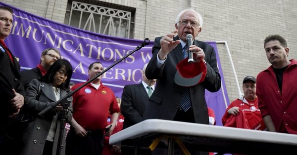 Democratic presidential candidate Bernie Sanders speaks to union members.