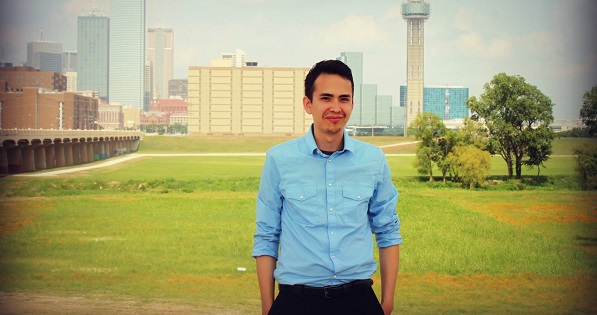 José Manuel Santoyo is the online marketing strategist for Young Latinos for Bernie.