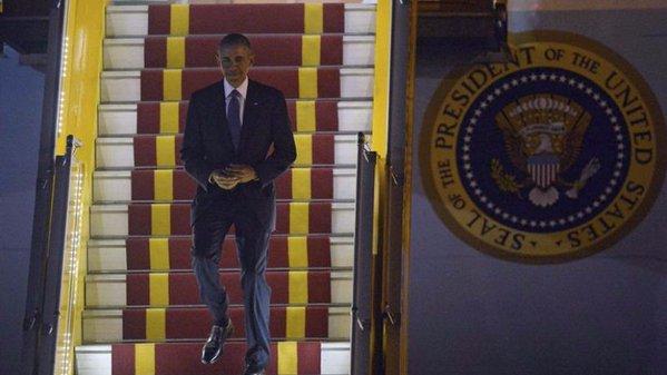 U.S. President Barack Obama lands in Vietnam.