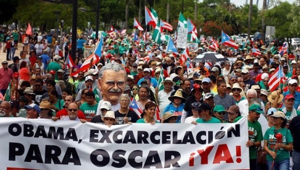 Puerto Ricans took to the streets on Sunday backing political prisoner Oscar Lopez Rivera.