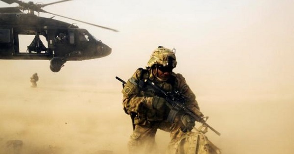 A U.S. soldier from the 3rd Cavalry Regiment after being dropped off for a mission with the Afghan police near Jalalabad on December 20, 2014.